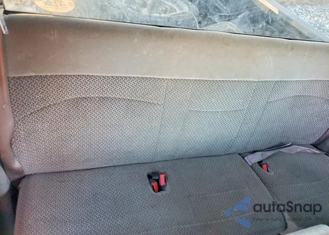 1999 Ford F150 z USA, uszkodzony, nr VIN 1FTRX18L2XNC00379